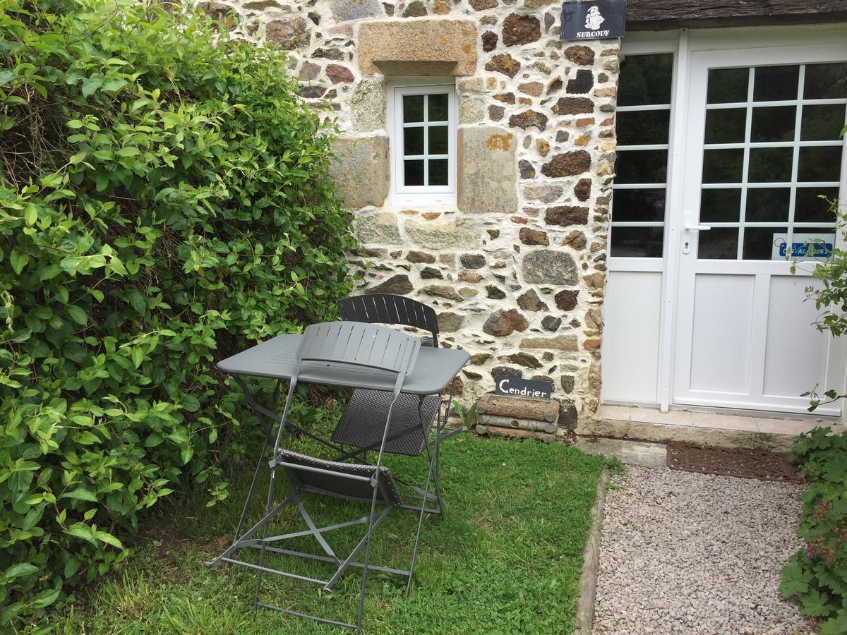 Gites Au Clos Du Lit Saint-Aaron Экстерьер фото